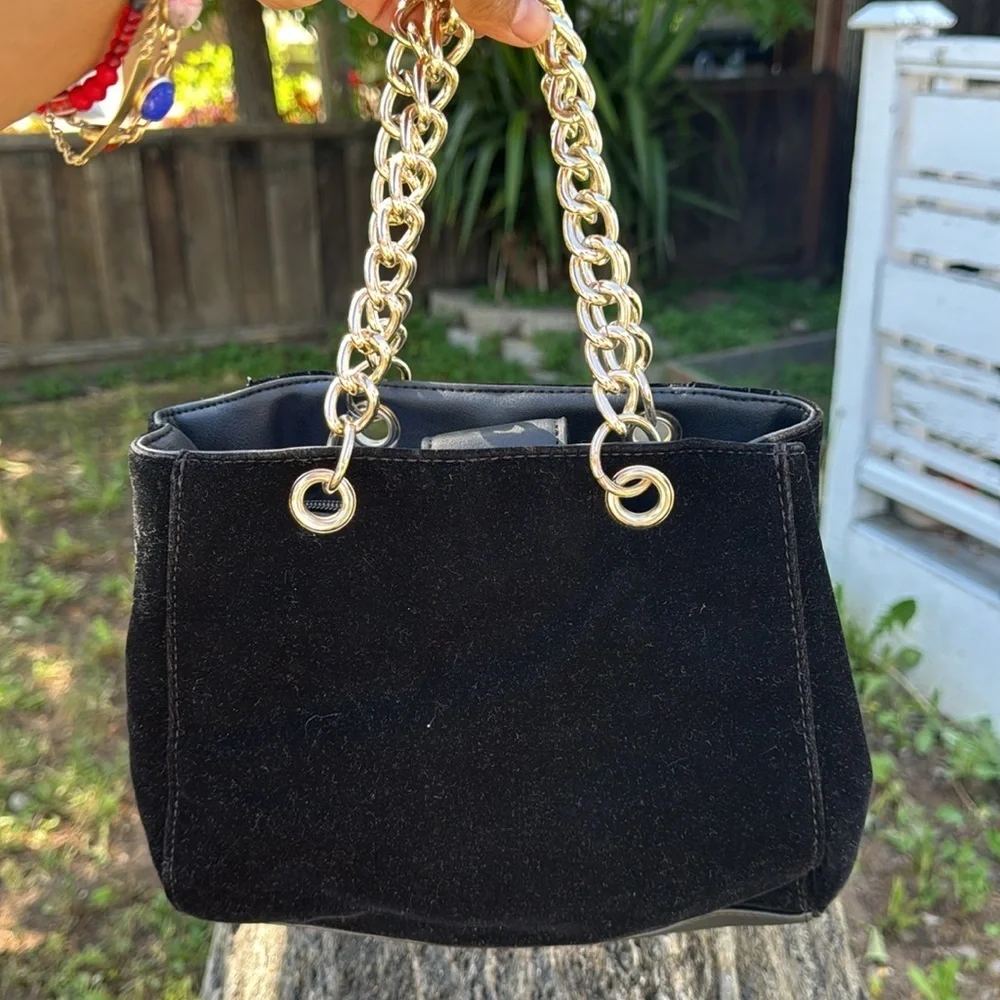 Mossimo black suede handbag with Gold chain
